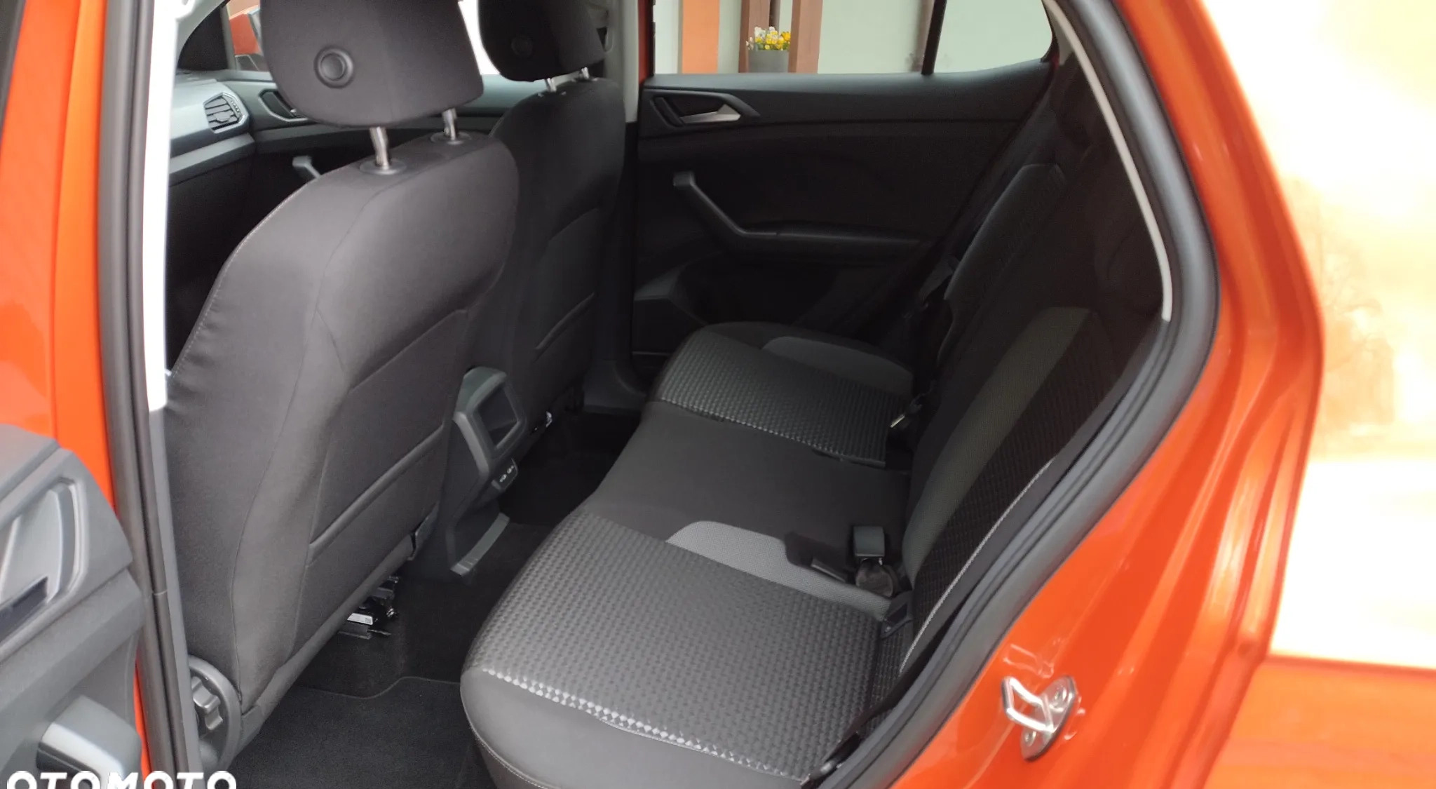 Volkswagen T-Cross cena 89900 przebieg: 1815, rok produkcji 2022 z Pabianice małe 379